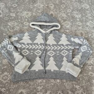 William Rast Women's Grey Cozy Winter Forest Fuzzy Hooded Sweater Size S/M